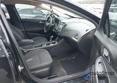 2018 Chevrolet Cruze Lt Auto from USA, damaged, VIN 1G1BE5SM1J7195311